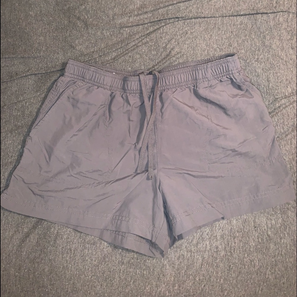 womens columbia shorts